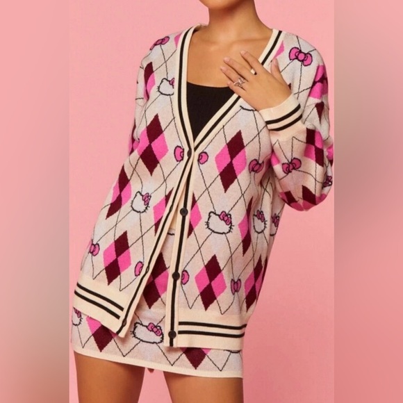 Forever 21 Sweaters - Hello Kitty & Friends Oversized Argyle Cardigan V-neck Button Up Sweater Size S